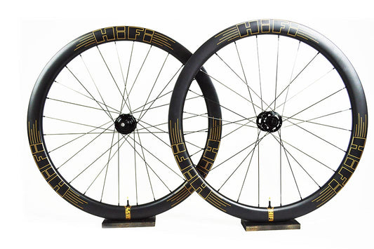 45 XG Carbon Tubeless Ready Gravel and Road Clincher wheels