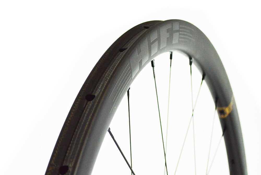 EPCX Disc 35mm Carbon Tubular angled rim profile