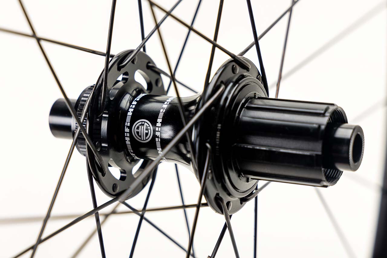 Mix Tape Disc i23 Aluminum Clinchers