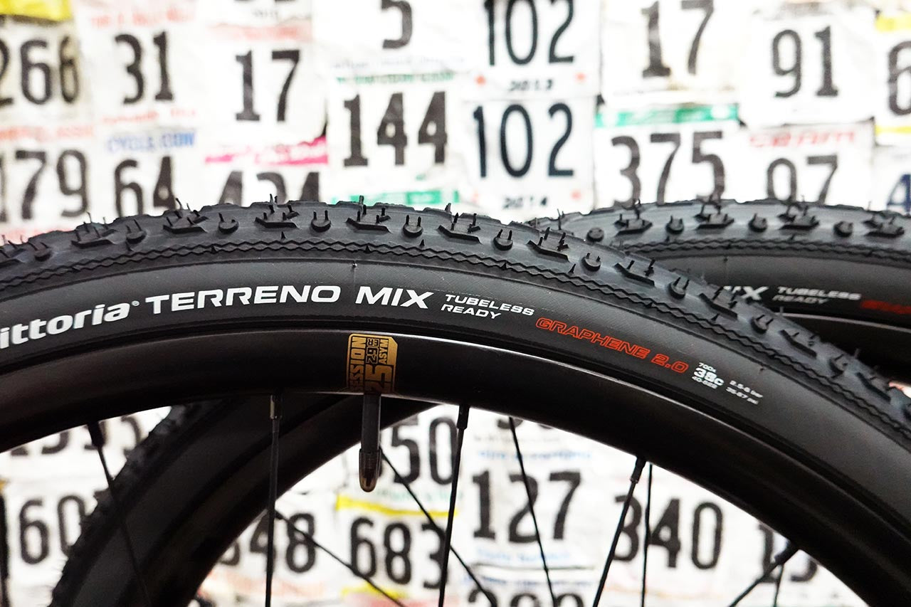 Vittoria CX / Gravel Tubeless Tires
