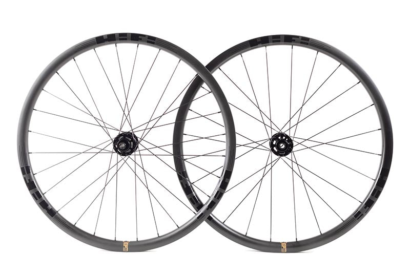 Carbon clinchers new arrivals