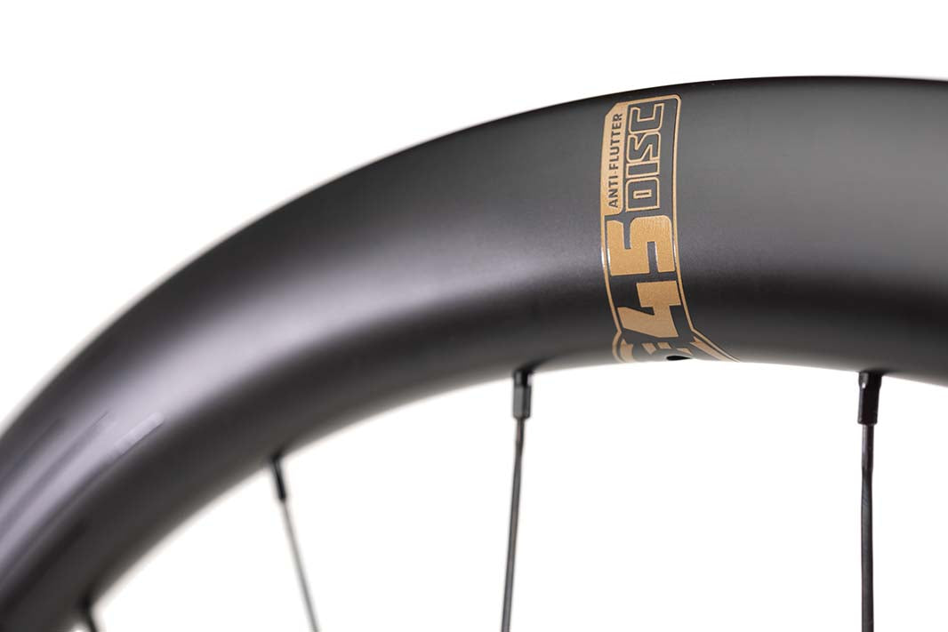HiFi 45 Disc carbon clincher wheelset, detail view 3