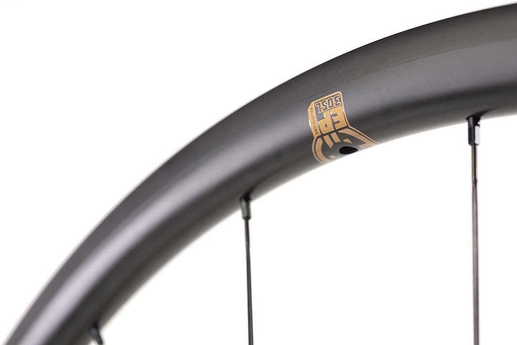 HiFi EP30 SL rim brake carbon wheelset, detail view 3